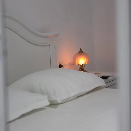 A&b Villa *